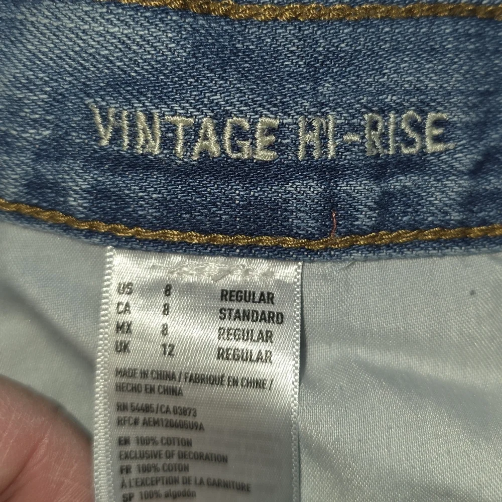 American Eagle Two-Tone Blue Vintage Hi-Rise Jeans Size 8 Regular - Picture 5 of 5